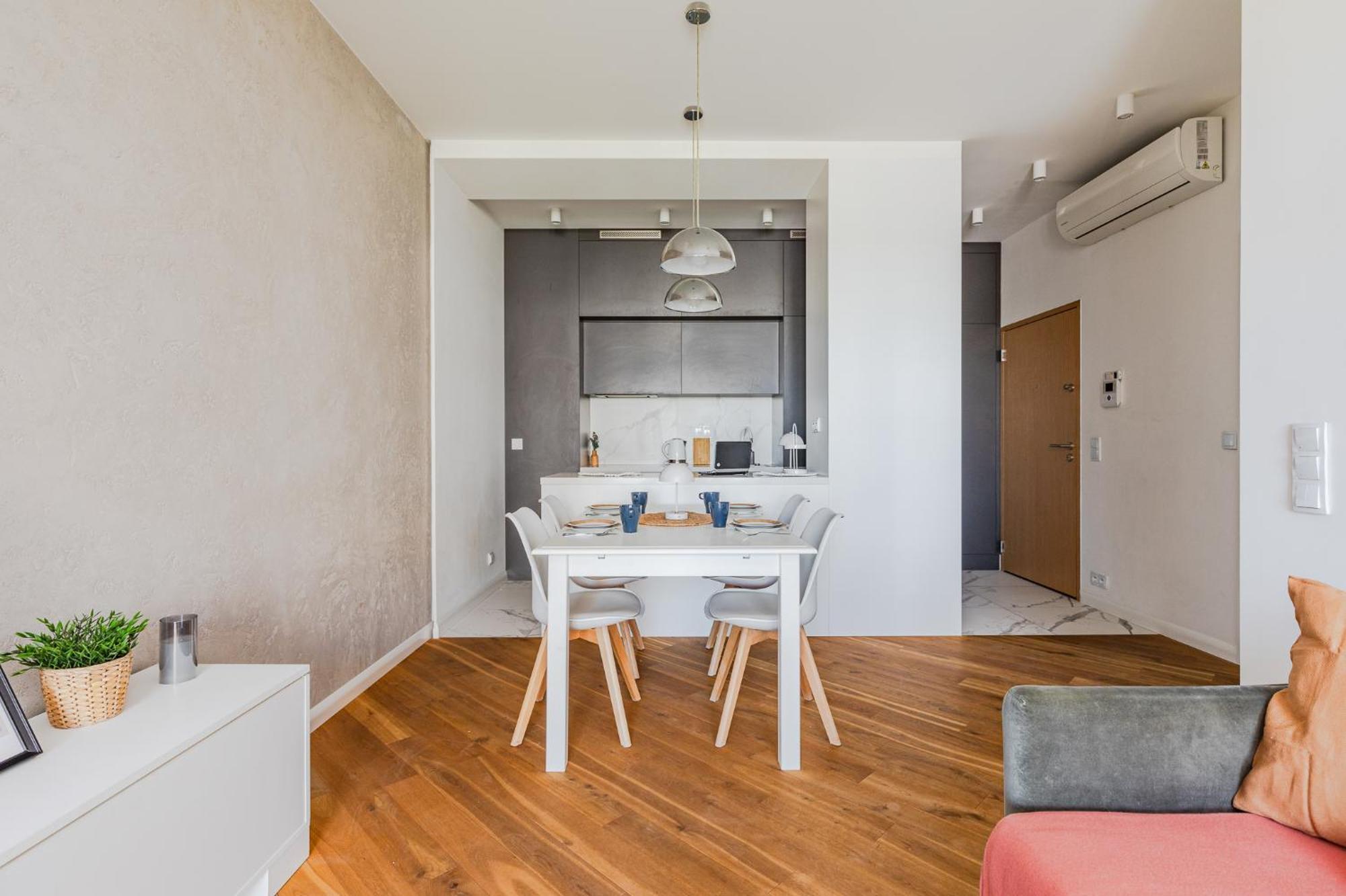 Superapart Kolejowa 49A Warsaw Exterior photo